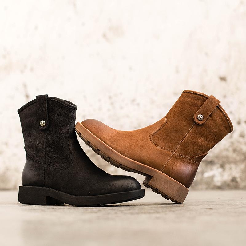 Chunky Heel Short Plush Lined Leather Short Boots For Winer Snow Boots in Black / Coffee - Image 10