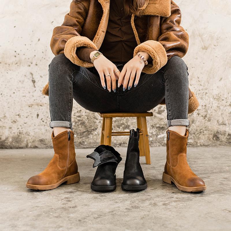 Chunky Heel Short Plush Lined Leather Short Boots For Winer Snow Boots in Black / Coffee - Image 6