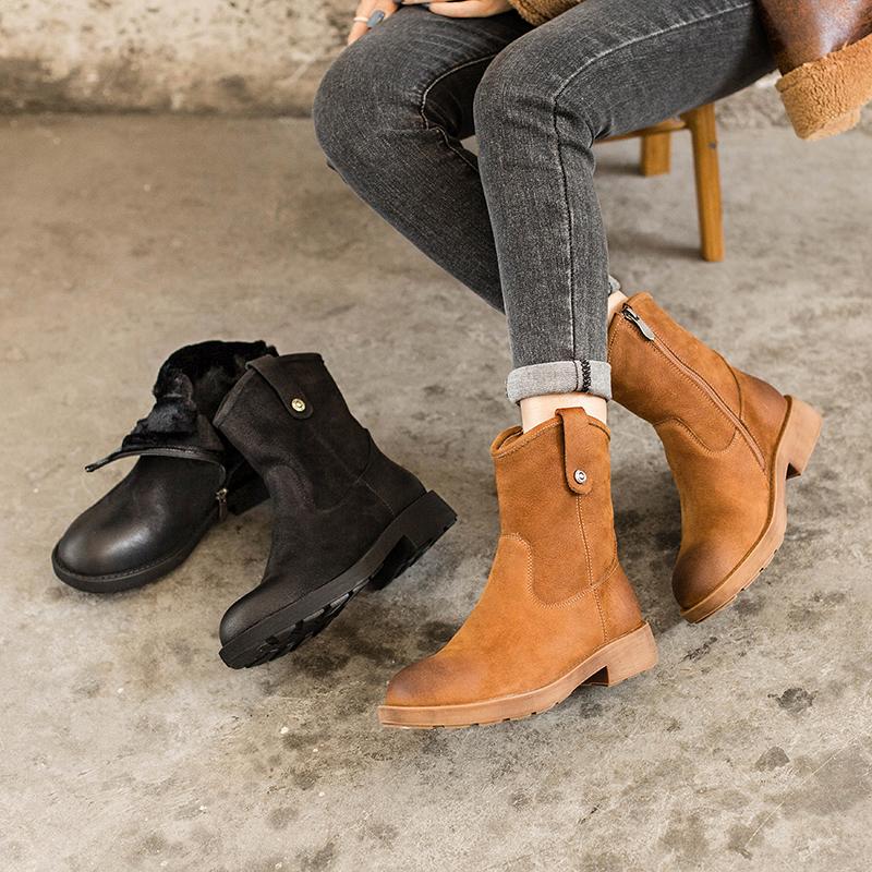 Chunky Heel Short Plush Lined Leather Short Boots For Winer Snow Boots in Black / Coffee - Image 4