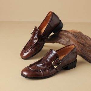 Vintage Wrinkled Leather Round Toe Buckle Slip-On Loafers in Black/Brown/Wine Red