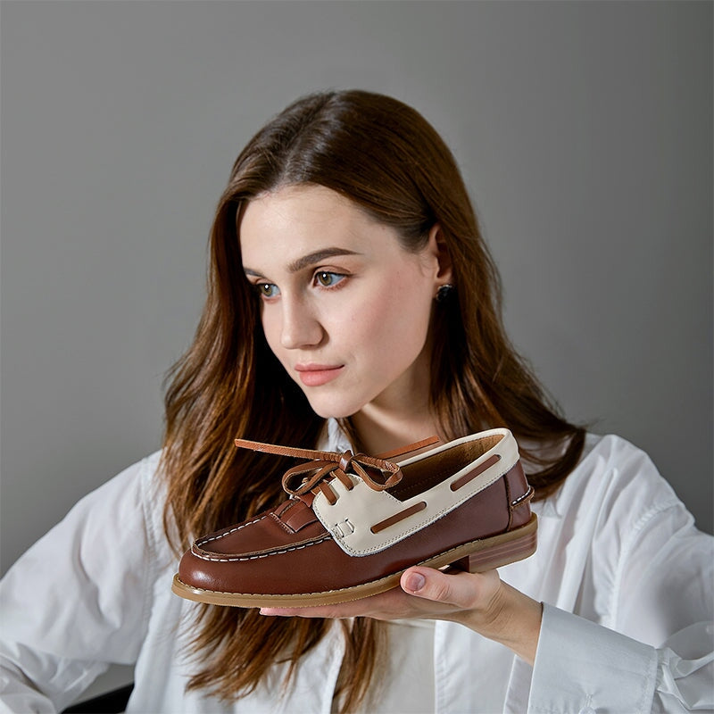 British Style Leather Boat Shoes for Women Contrast Color Lace-Up Loafers in Black/Brown - Image 3